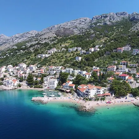 아파트 Apartments By The Sea Pisak, Omis - 7521 *