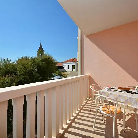 Apartman Apartments By The Sea Pisak, Omis - 7521 Mimice